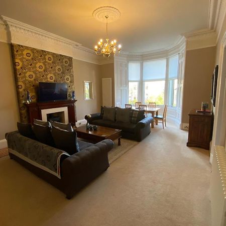 Beautiful & Bright 2 Bed Flat Murrayfield Édimbourg Extérieur photo