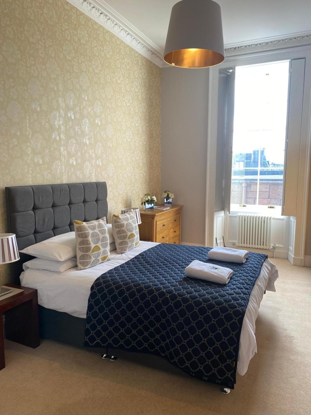 Beautiful & Bright 2 Bed Flat Murrayfield Édimbourg Extérieur photo