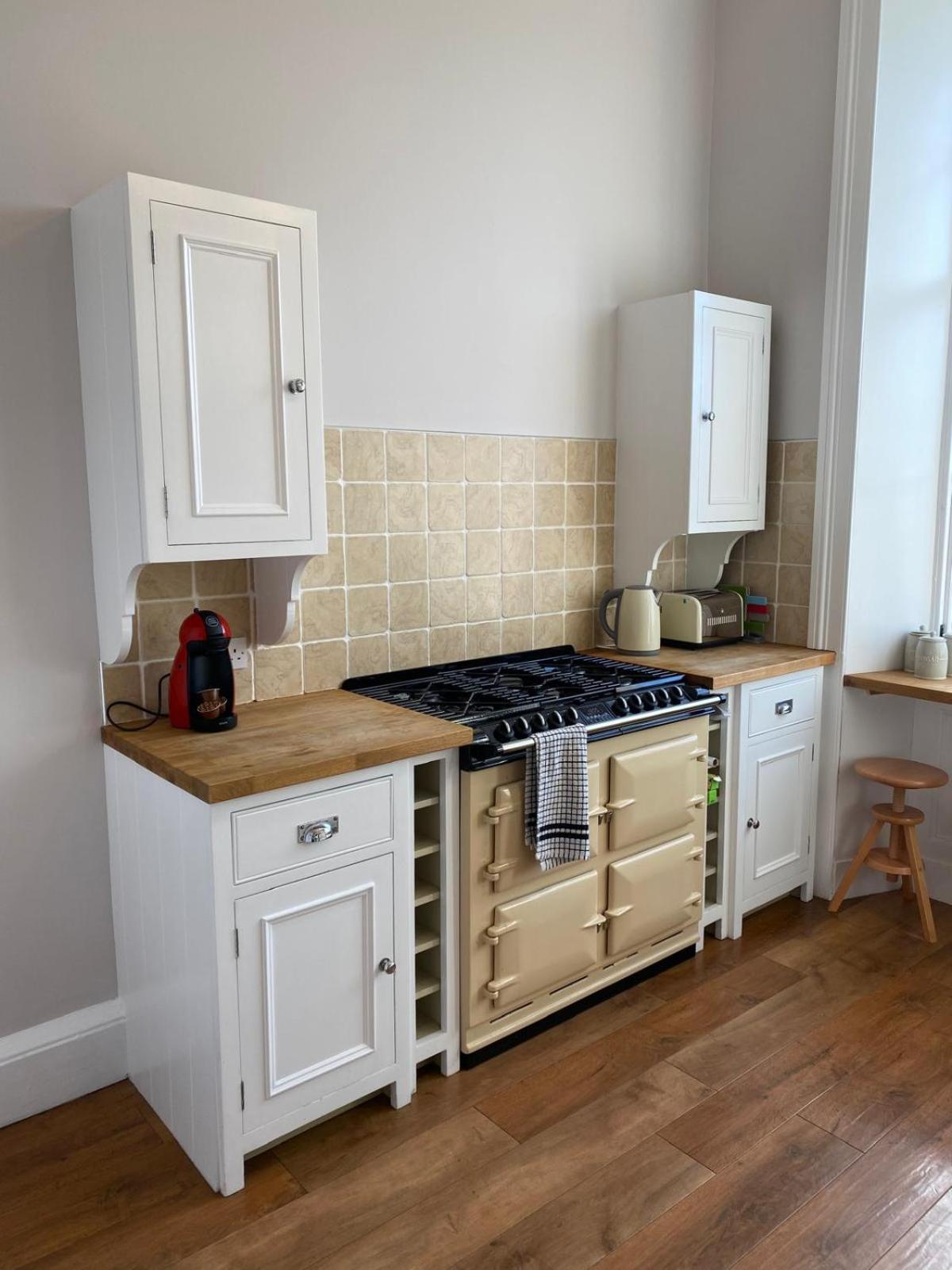 Beautiful & Bright 2 Bed Flat Murrayfield Édimbourg Extérieur photo